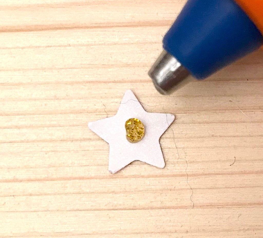 Collage de l'étoile