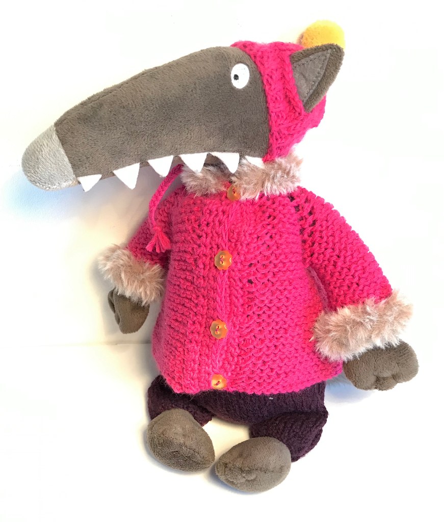 Petit Loup en tenue complète