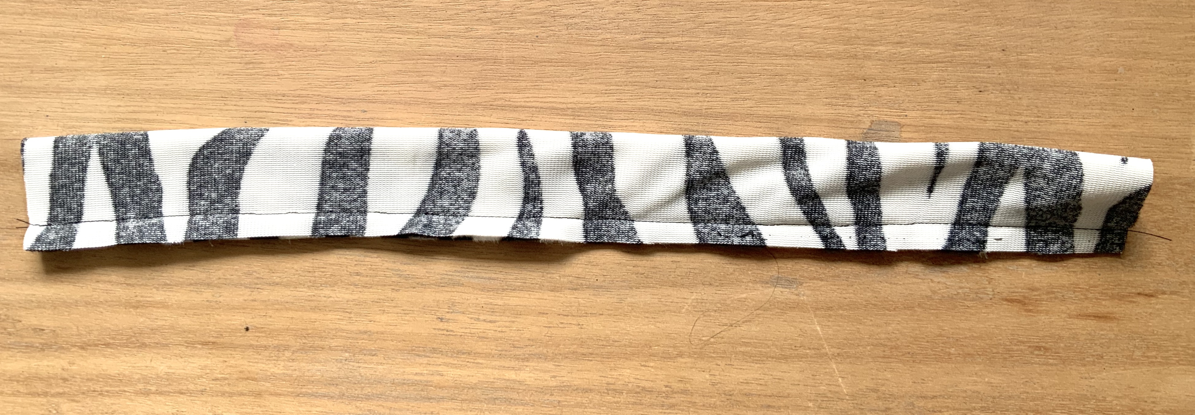 Première couture de la queue